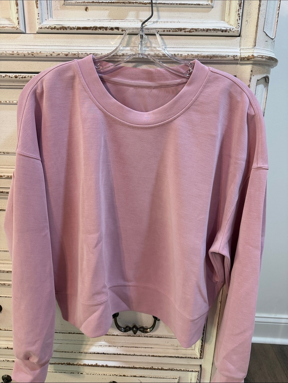 Lululemon  cropped Sweatshirt Sz 6 EUC